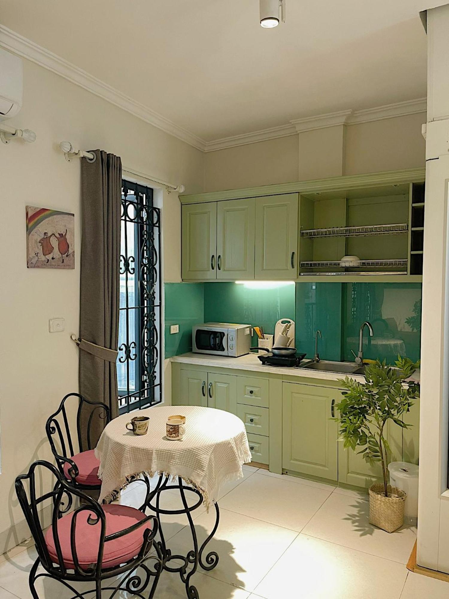 Migo Housing - Hanoi Beer Street - Lift And Spacious - Ensuite Kitchen - Ensuite Bathroom Exterior photo
